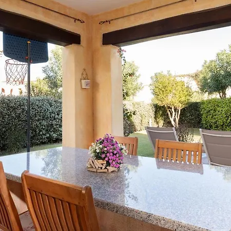 With Pool Overlooking Tavolara - Porto San Paolo Porto San Paolo (Sardinia)