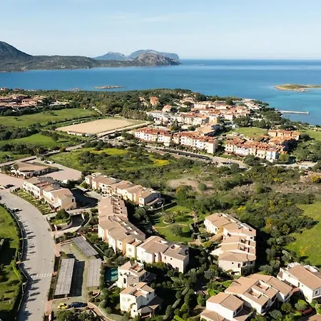 Villa With Pool Overlooking Tavolara - *