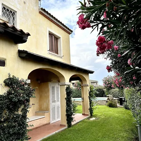 Villa With Pool Overlooking Tavolara - *