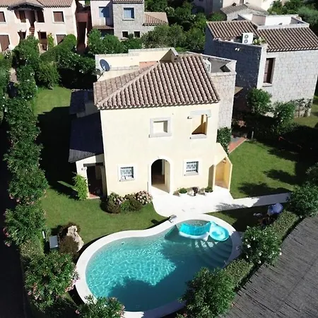 With Pool Overlooking Tavolara - Porto San Paolo Villa Porto San Paolo (Sardinia)