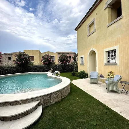 Villa With Pool Overlooking Tavolara - Porto San Paolo